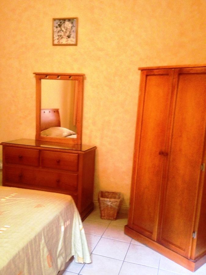 グアダラハラ Residencia Los Angeles Bed & Breakfast エクステリア 写真